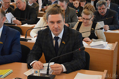 У свою чергу, депутат міськради від «Опозиційного блоку» Андрій Яковлєв розповів, що апеляцію повинні подавати не самі депутати, а юридичний департамент міськради