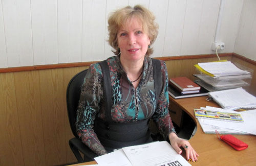 Директор ДЮСШ «Юність-1» Анна Шапка |  Фото: Ян Пругло   Нові умови суборенди, виставлені ДЮСШ «Юність-1», по суті, залишають дітей без можливості займатися в ній спортом   До редакції звернулися батьки, чиї діти займаються спортом в ДЮСШ «Юність-1»