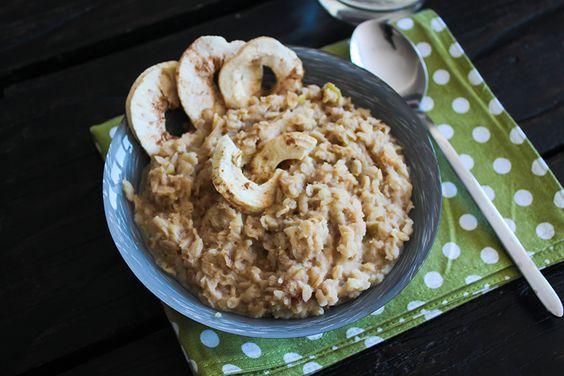 З товченої крупи готували вівсяний кисіль - розмочений овес вичавлювали і варили вийшла «цежь»