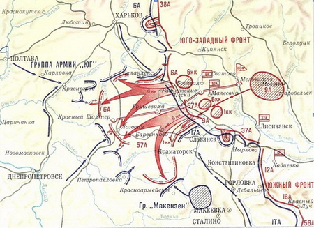 Протягом майже всієї війни йшла запекла броьби між німецькою та радянською сторонами за стратегічну ініціативу, яка кілька разів переходила від однієї протиборчої сторони до іншої