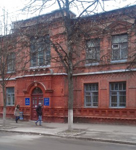 Чернігівський економічний коледж Національної академії статистики, обліку та аудиту є відокремленим структурним підрозділом Національної академії статистики, обліку та аудиту