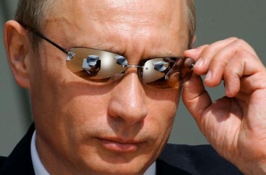 1 ноября 2012, 19:08 Переглядів:   Путін не їздить в Кремль, щоб не заважати московським водіям