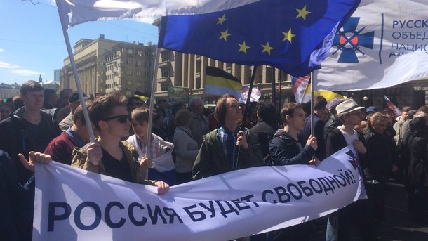 6 травня 2017, 14:03 Переглядів:   У Москві почався масовий мітинг проти Путіна