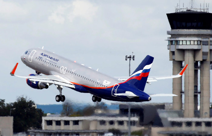 В авіакомпанії заявили, що наявних у екіпажів віз досить, щоб зберегти повідомлення з США протягом декількох місяців   Фото: Reuters   Москва