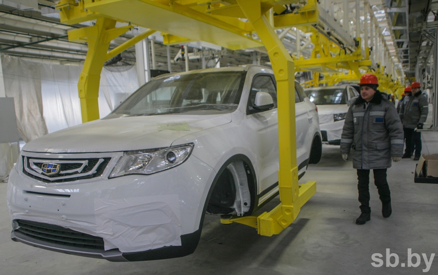 За дев'ять місяців цього року на заводі виготовили понад 5,4 тисячі легкових машин