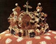 Вацлавська корона   - Це найголовніші три символи державності