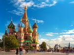 Покровський собор, більш відомий як Собор Василя Блаженного - православний храм, пам'ятник архітектури, який є одним з найвідоміших символів Москви і всієї Росії
