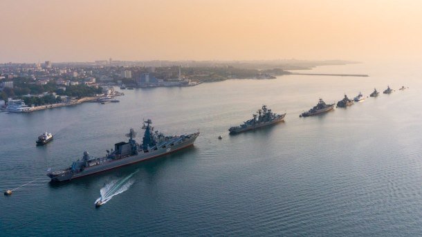 24 липня 2018, 11:33 Переглядів:   Російський флот біля берегів Севастополя