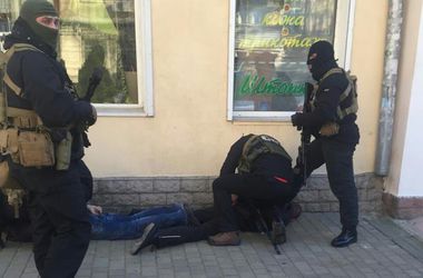 25 березня 2015 року, 15:44 Переглядів:   Спецоперація СБУ в Одесі