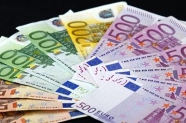 29 серпня 2011, 1:34 Переглядів:   Приватні інвестори з Катару планують вкласти до 500 мільйонів євро в об'єднаний банк, фото з сайту tsn