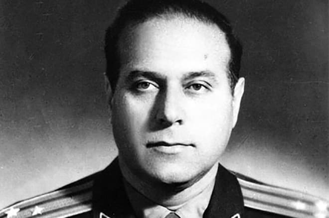 Кар'єрне зростання контррозвідника стрімкий: в 1967 році генерал-майор Алієв очолив КДБ республіки