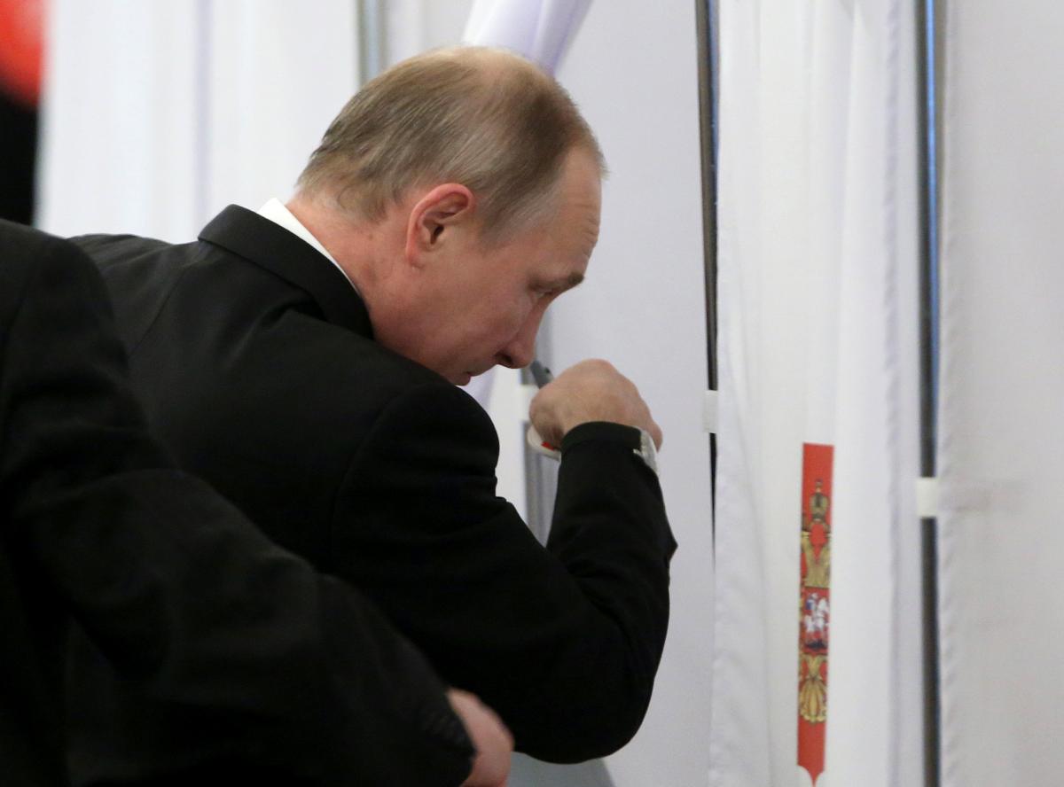 Першим на перемогу Путіна на виборах в РФ відреагував лідер Сербії