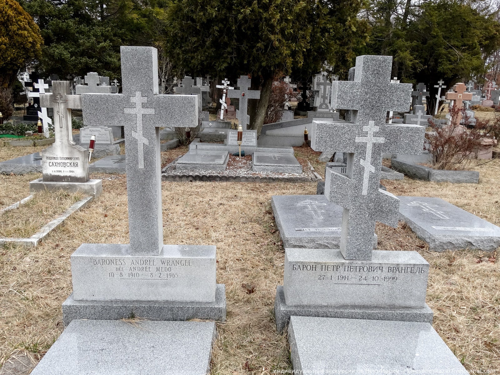 У якийсь момент кладовищі стало настільки популярним, що на нього почали привозити покійних з Франції, Бразилії, Марокко та інших країн