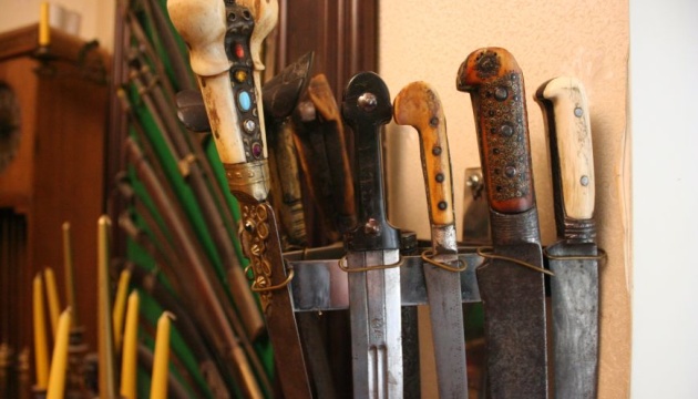 30-мільйонна колекція зброї запорізького колекціонера Леоніда Петрашіна / Фото: 061