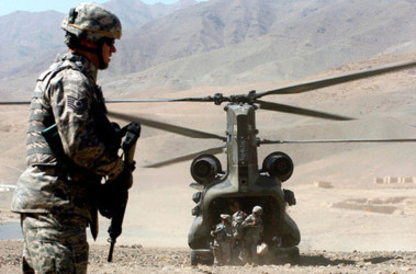 10 березня 2011, 14:46 Переглядів:   Солдати НАТО вбили кузена афганського президента
