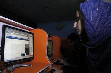 12 вересня 2012, 22:31 Переглядів:   Занепокоєння афганської влади викликав & nbsp; фільм Innocence of Muslims ( Невинність мусульман), фото Reuters