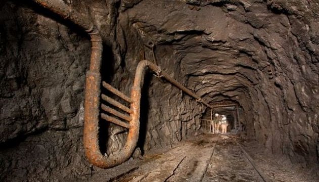 Окупанти вирішили зупинити відкачування води з шахти «Юний комунар»