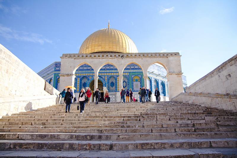 ізраїльські   влада заборонила відвідування популярної у туристів Храмової гори чоловікам молодше п'ятдесяти років