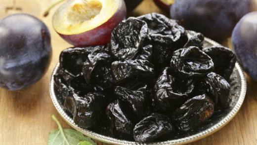 Рецепти приготування страв з чорносливом