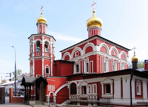 Покровське благочиння   Московської міської єпархії   Історія   Перша дерев'яна церква на цьому місці була побудована за часів Дмитра Донського