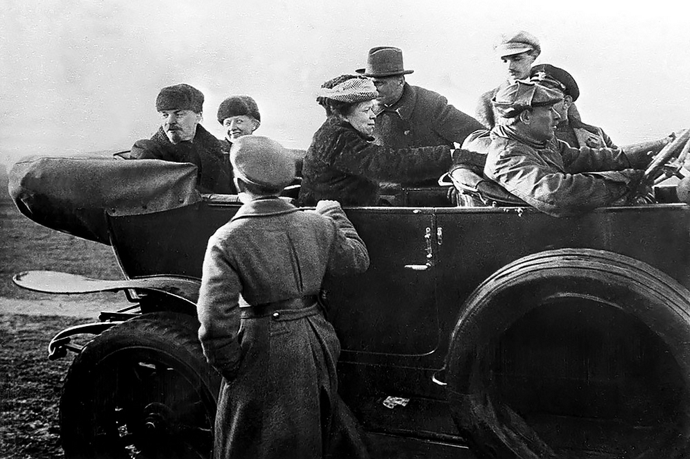До кінця лютого наступного, 1918 року, всього за квартал було вилучено 37 машин
