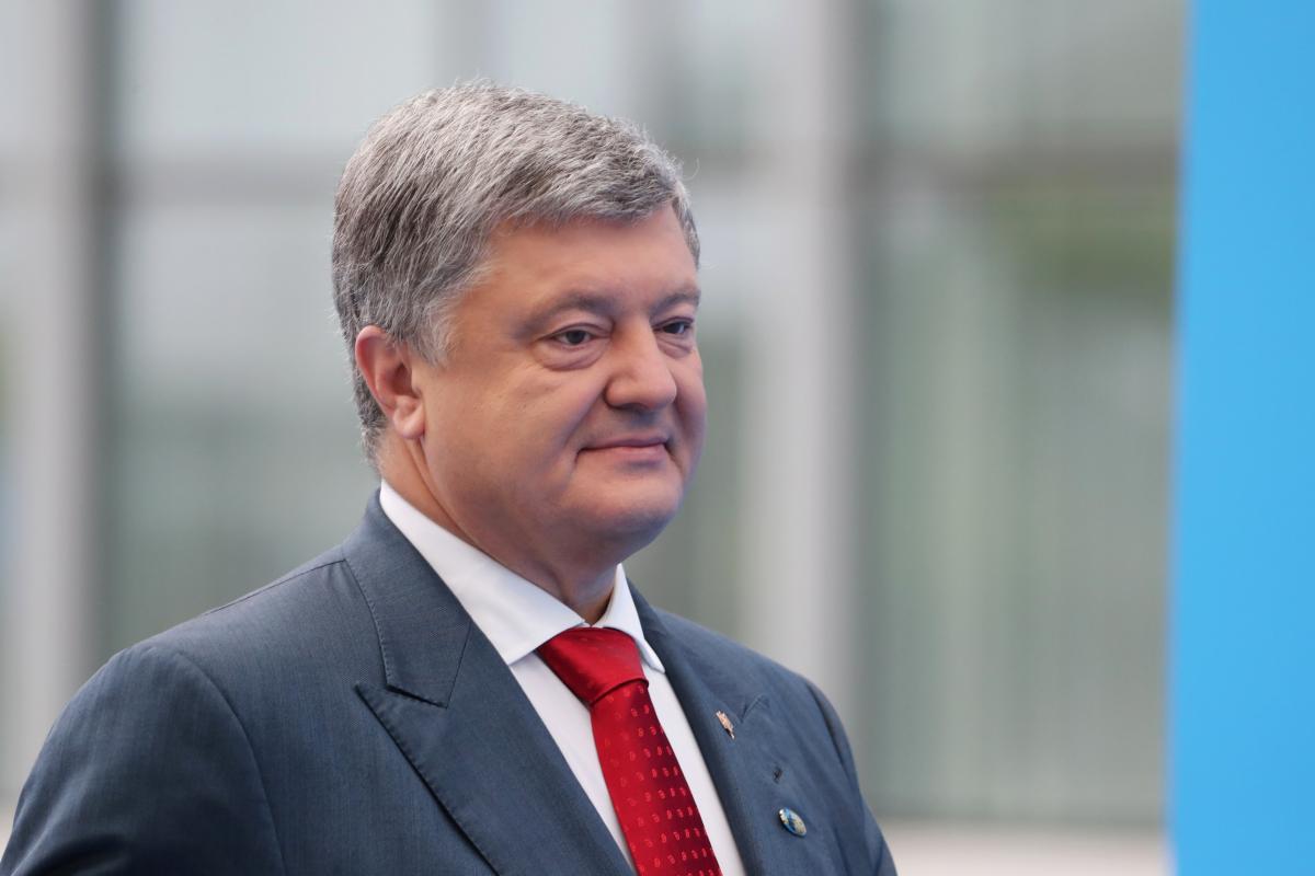 Президент Петро Порошенко підкреслив, що Верховна Рада повинна негайно прийняти рішення про розблокування місцевих виборів, якщо є якісь неузгодженості в законодавстві