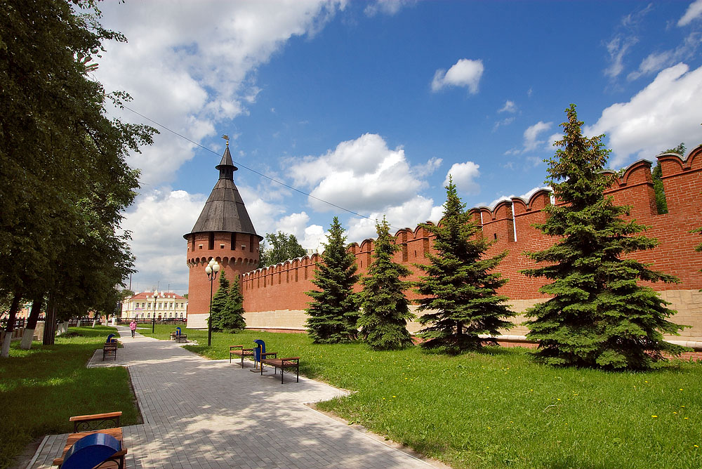 Тульський кремль - неповторний пам'ятник російського оборонного зодчества XVI в